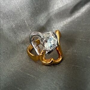 Vintage style size 5 intertwined hearts ring